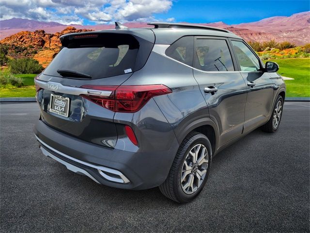 2022 Kia Seltos EX