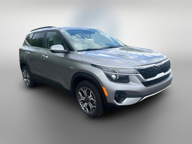 2022 Kia Seltos EX