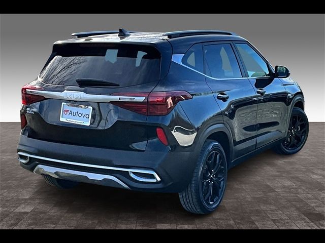 2022 Kia Seltos EX
