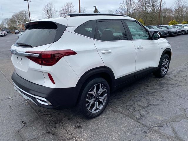 2022 Kia Seltos EX