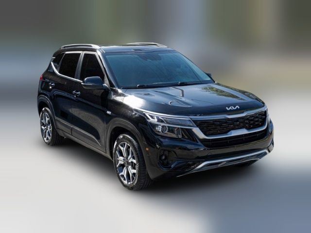 2022 Kia Seltos EX