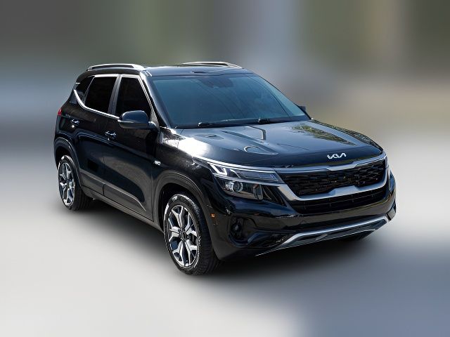 2022 Kia Seltos EX