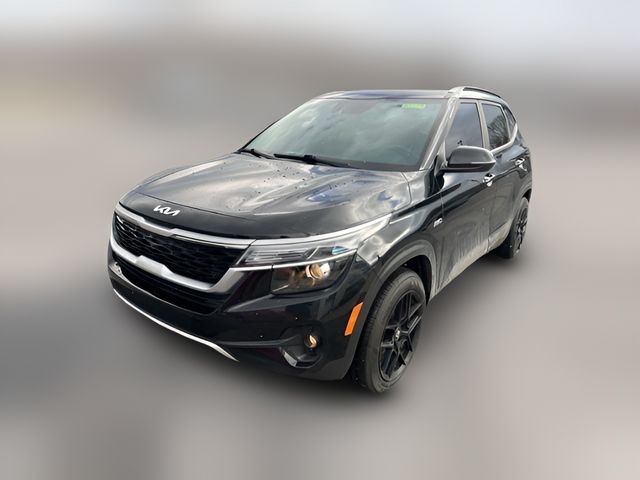 2022 Kia Seltos EX