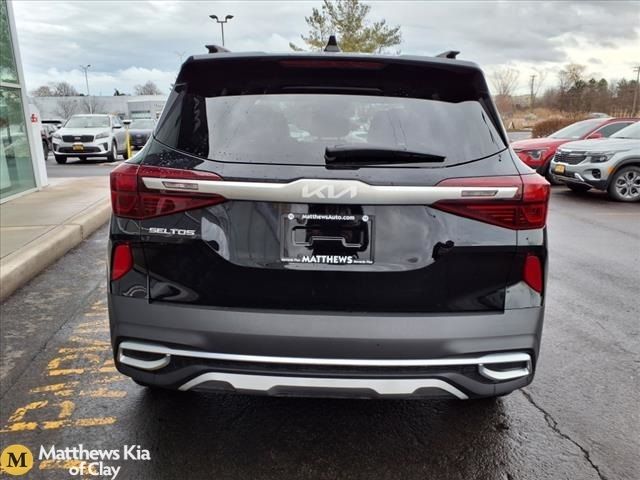 2022 Kia Seltos EX