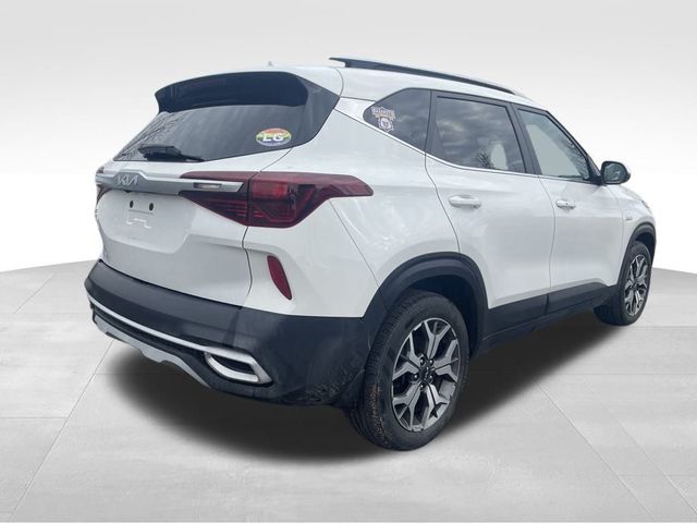 2022 Kia Seltos EX