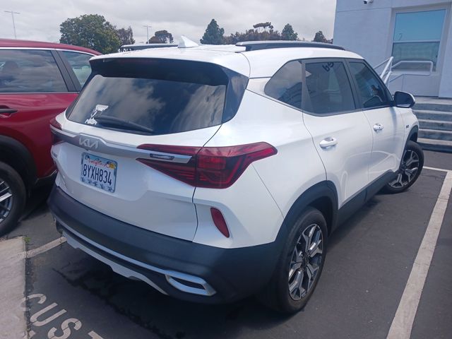 2022 Kia Seltos EX