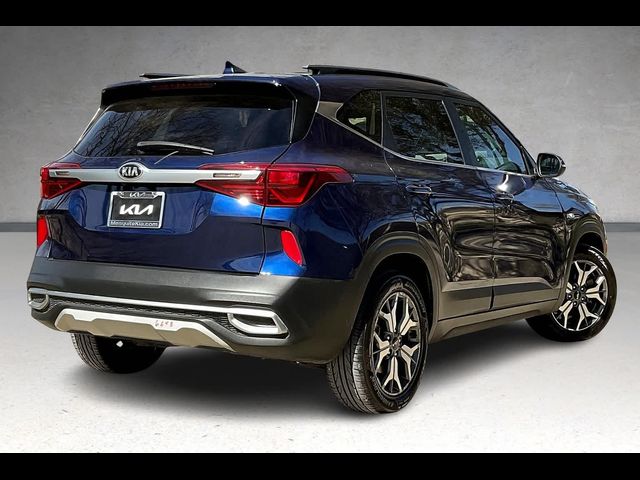 2022 Kia Seltos EX
