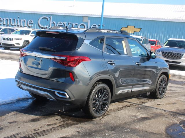 2022 Kia Seltos Nightfall