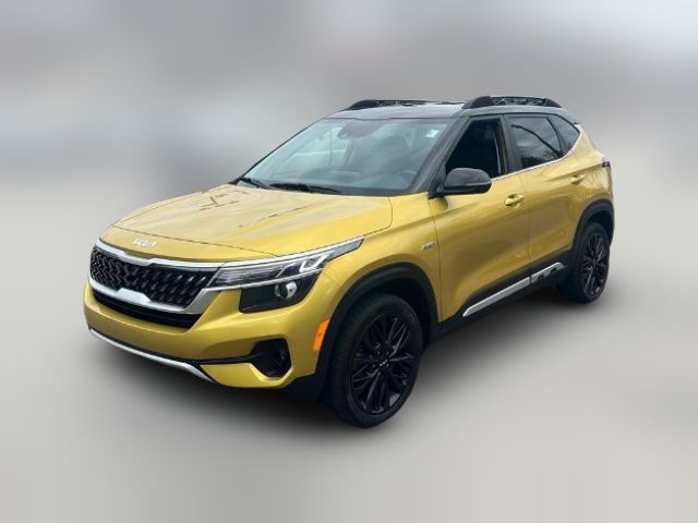 2022 Kia Seltos Nightfall