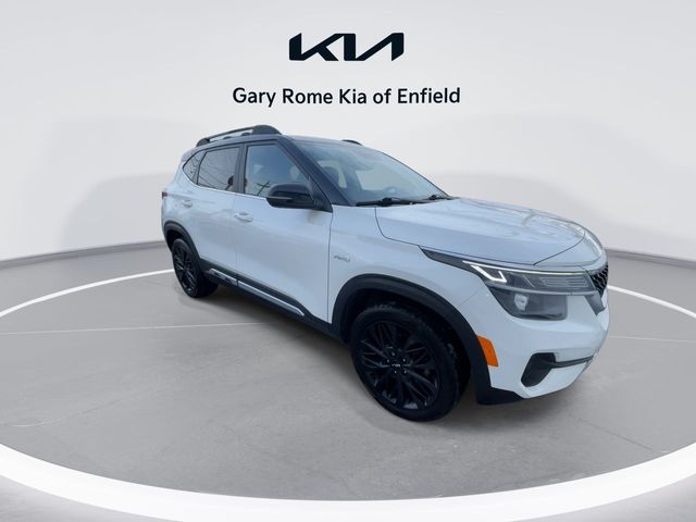 2022 Kia Seltos Nightfall