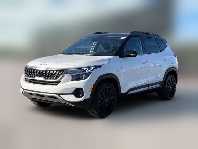 2022 Kia Seltos Nightfall