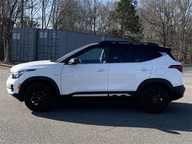 2022 Kia Seltos Nightfall