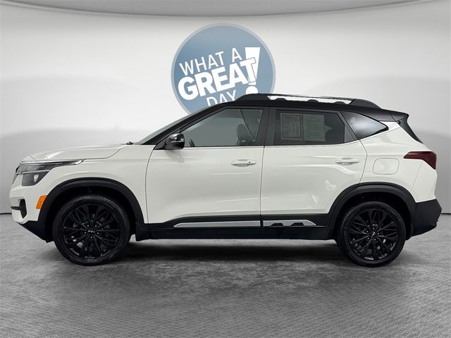 2022 Kia Seltos Nightfall