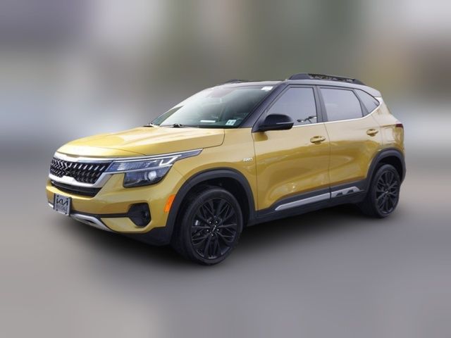 2022 Kia Seltos Nightfall