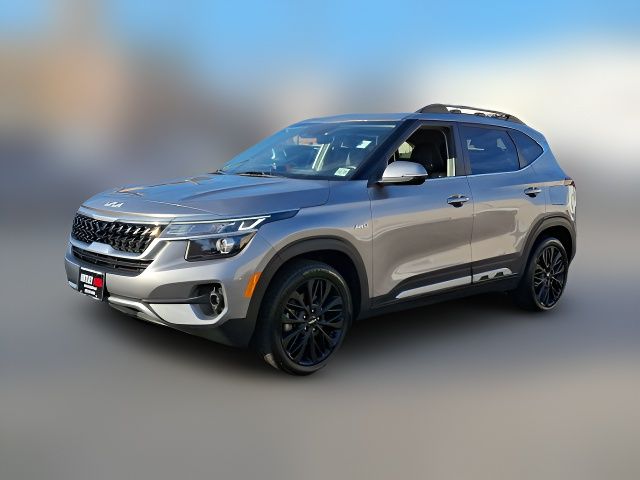 2022 Kia Seltos Nightfall