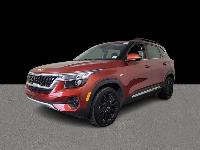 2022 Kia Seltos Nightfall