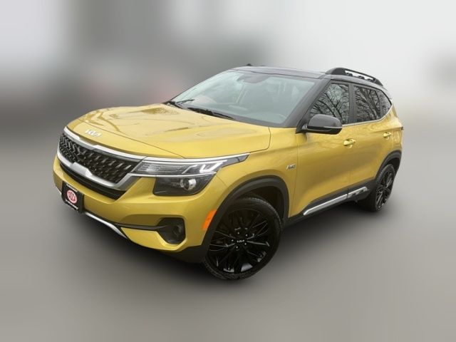 2022 Kia Seltos Nightfall