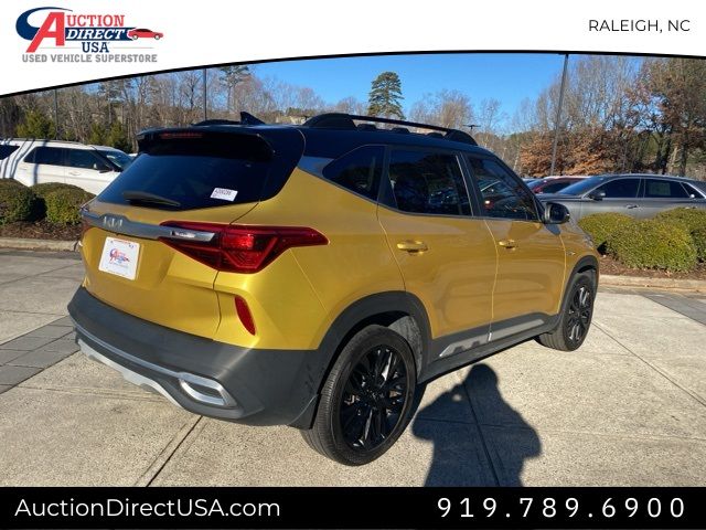 2022 Kia Seltos Nightfall