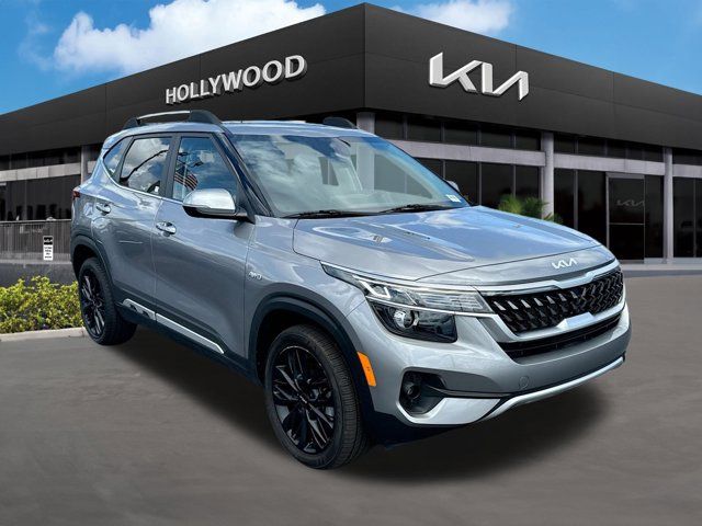 2022 Kia Seltos Nightfall