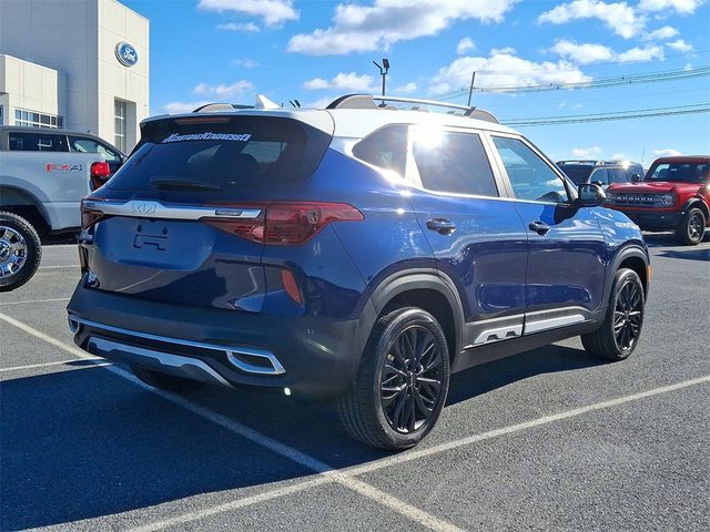 2022 Kia Seltos Nightfall