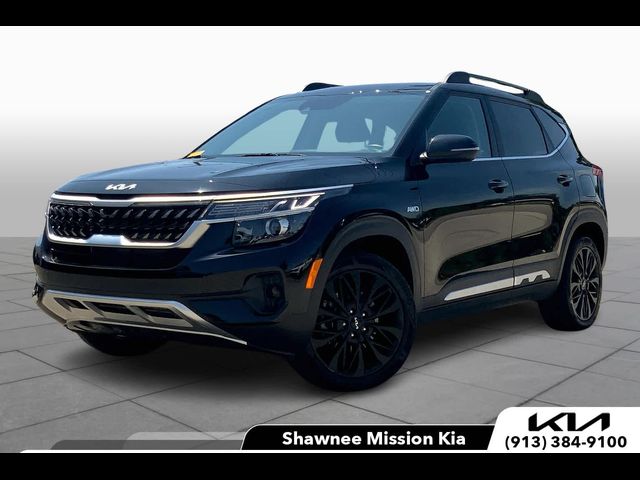 2022 Kia Seltos Nightfall