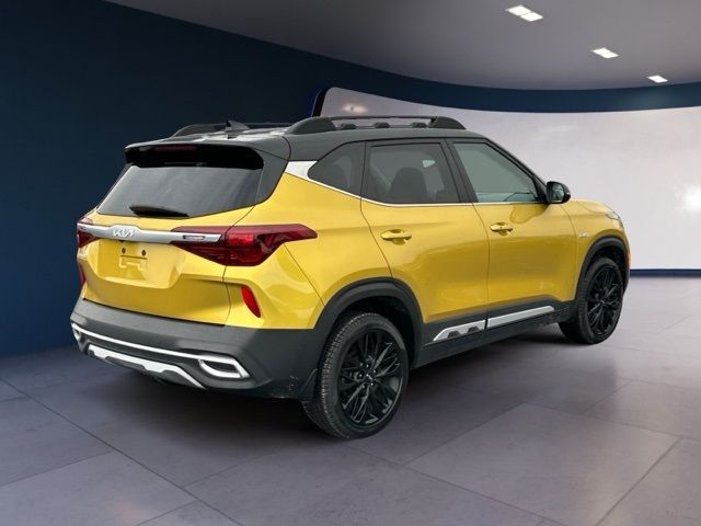 2022 Kia Seltos Nightfall