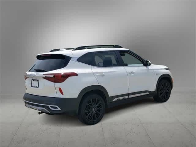 2022 Kia Seltos Nightfall