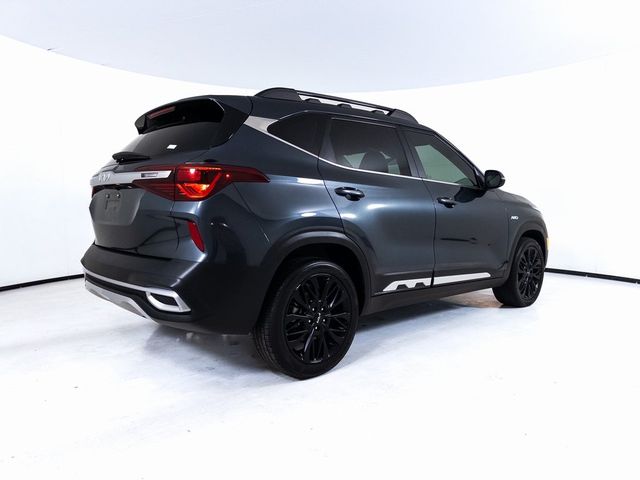 2022 Kia Seltos Nightfall