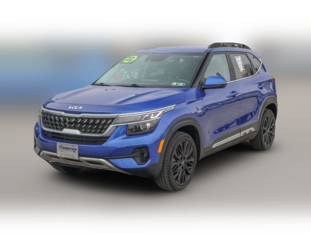2022 Kia Seltos Nightfall