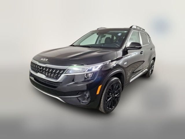 2022 Kia Seltos Nightfall