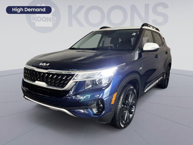 2022 Kia Seltos Nightfall