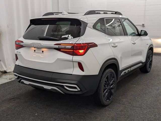 2022 Kia Seltos Nightfall