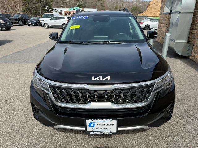 2022 Kia Seltos Nightfall