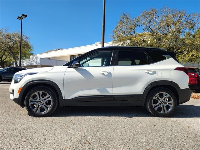 2022 Kia Seltos S