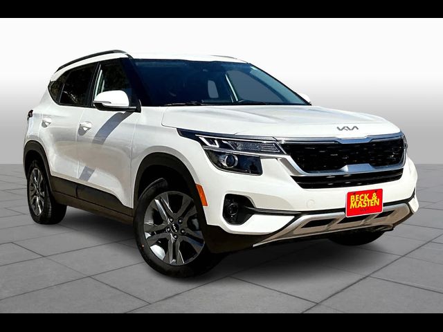 2022 Kia Seltos S