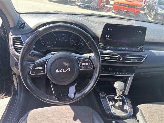 2022 Kia Seltos S