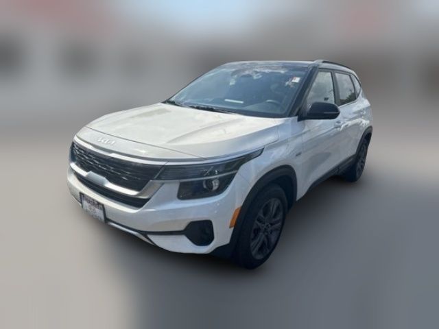 2022 Kia Seltos S