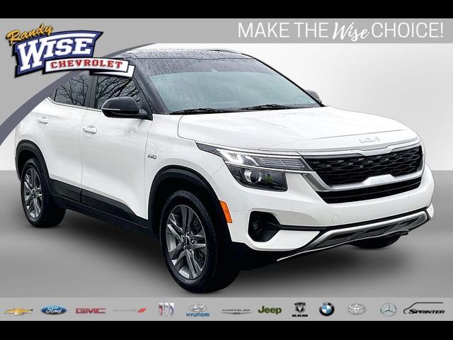 2022 Kia Seltos S