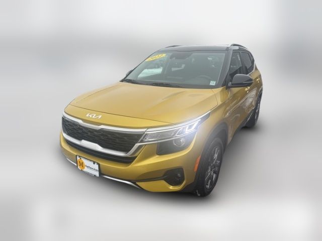 2022 Kia Seltos S