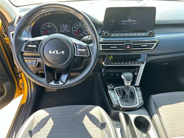 2022 Kia Seltos S