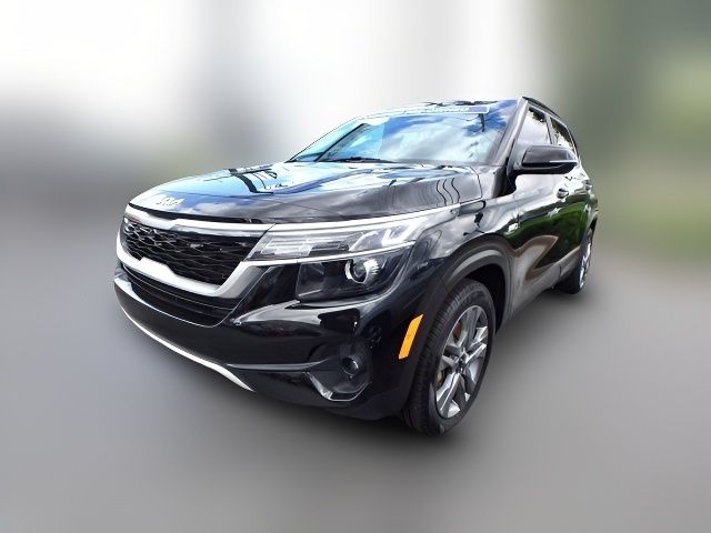 2022 Kia Seltos S