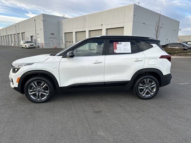 2022 Kia Seltos S