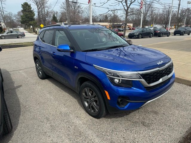 2022 Kia Seltos S