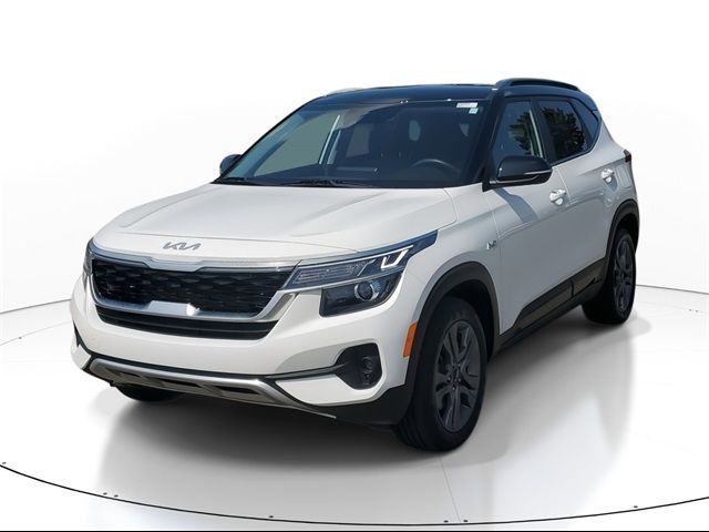 2022 Kia Seltos S