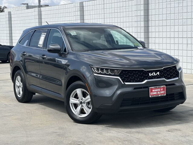 2022 Kia Sorento LX