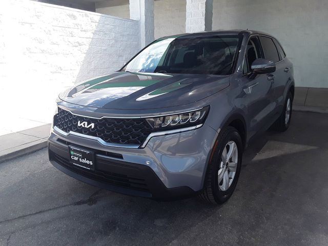 2022 Kia Sorento LX