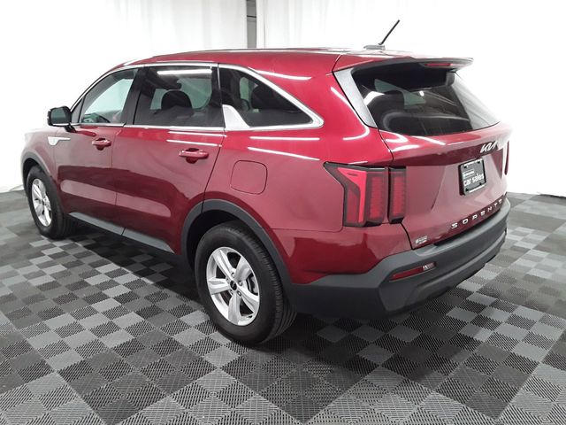 2022 Kia Sorento LX