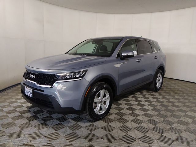 2022 Kia Sorento LX