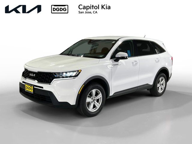 2022 Kia Sorento LX