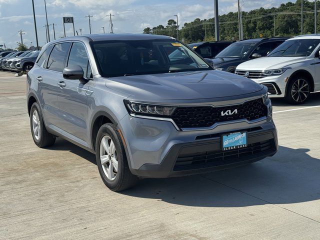 2022 Kia Sorento LX